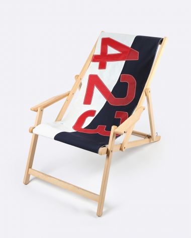 Liegestuhl · Marineblau und rot