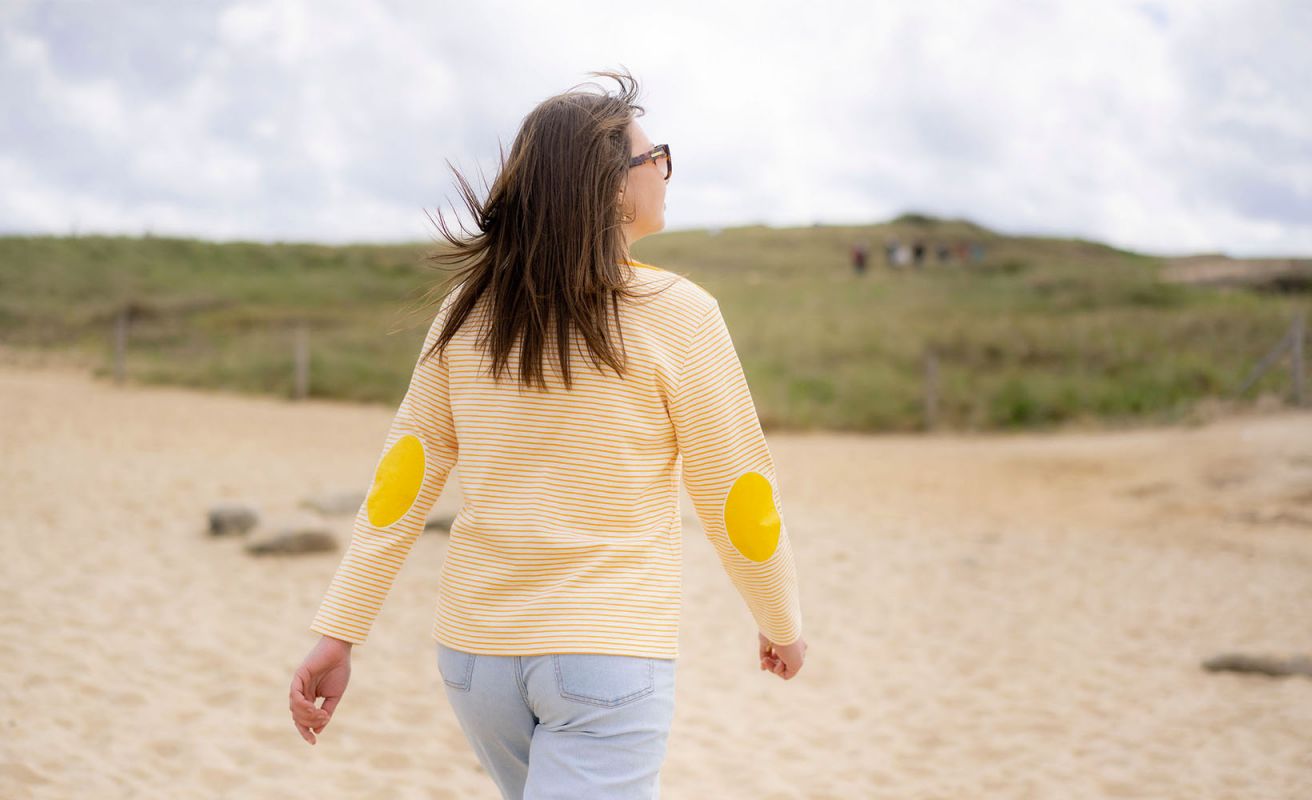 Gestreiftes Damen - T-Shirt Calvi · Gelb und ungebleicht